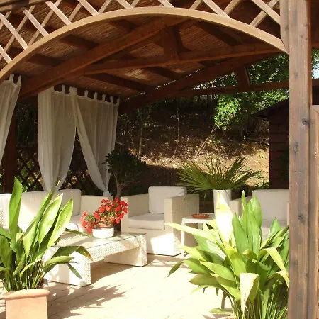 Сasa de vacaciones Laura 1st Floor Garden Shared Pool Wi-fi *